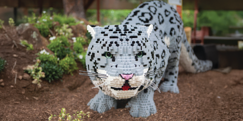 snow leopard made of lego bricks